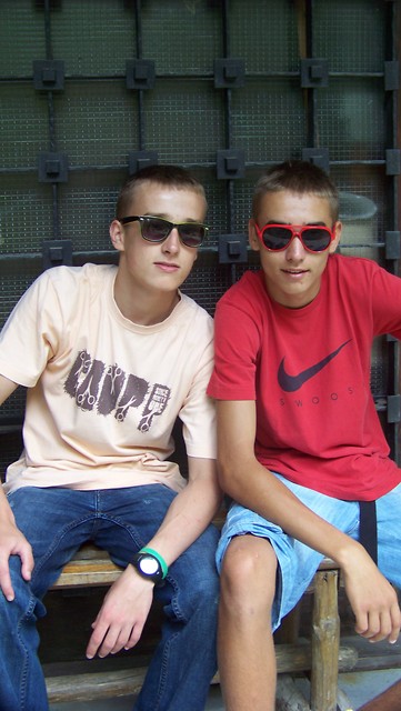 z bratem Jareczkiem