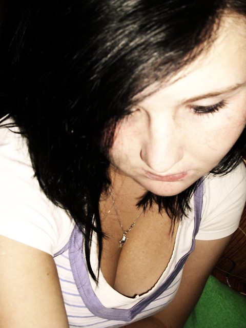 Leon ;**
