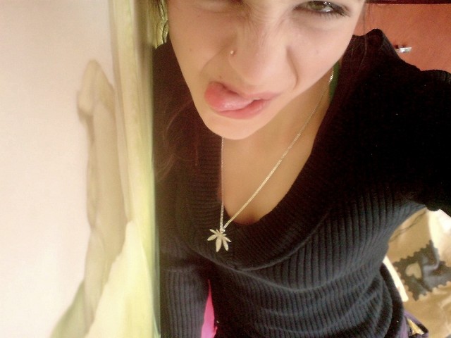 pierwsze. ; ))