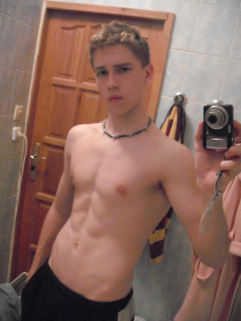 Wpis 0oxomoonisiaaoxo0