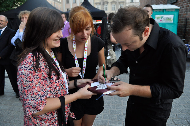 Czesaw Autografuje ;)