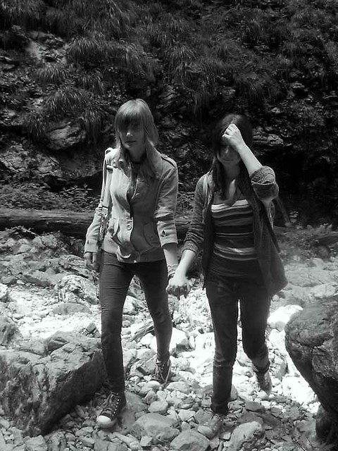 dzi . ; * 