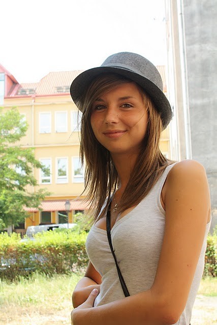 cze.