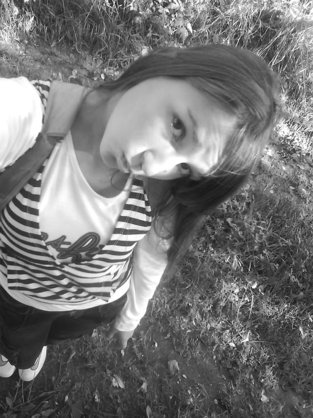 W polach;P
