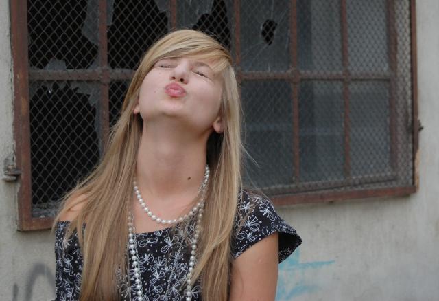 :*