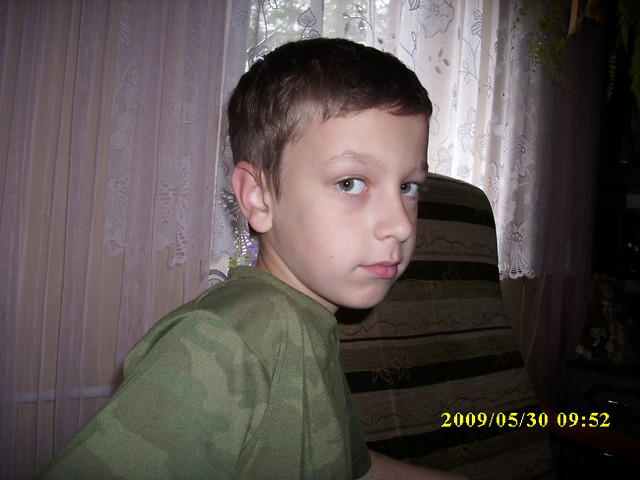 ja heh :):):)::::(