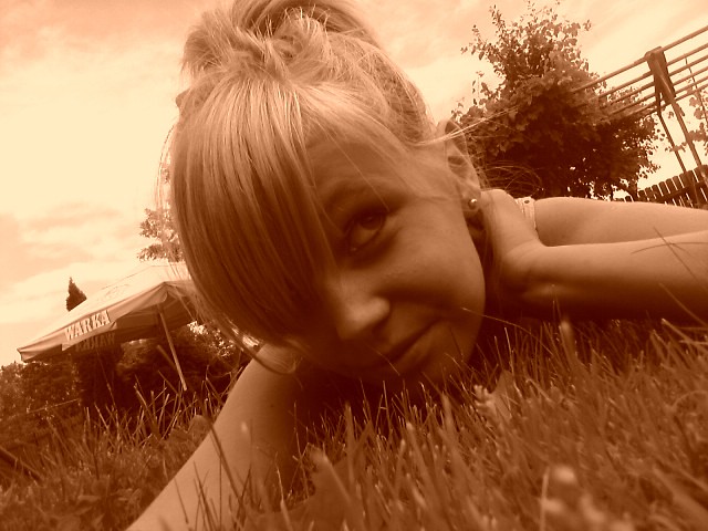 pl :*