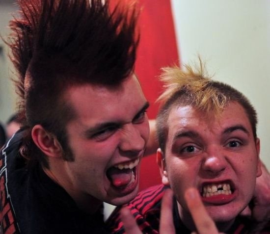 Wpis punksn0tdead