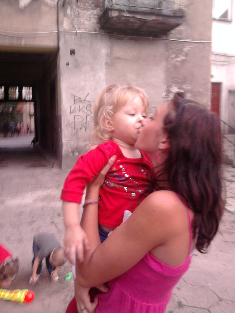 + KlauuuDuuSS,;**