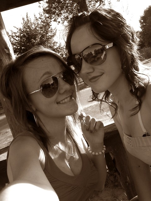 kocham ci bejbeE < . 33