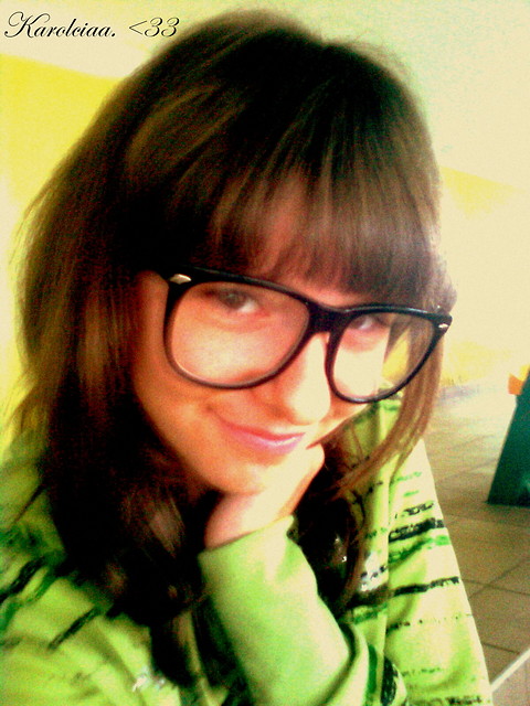 W pinglaach Elizyy . ;*
