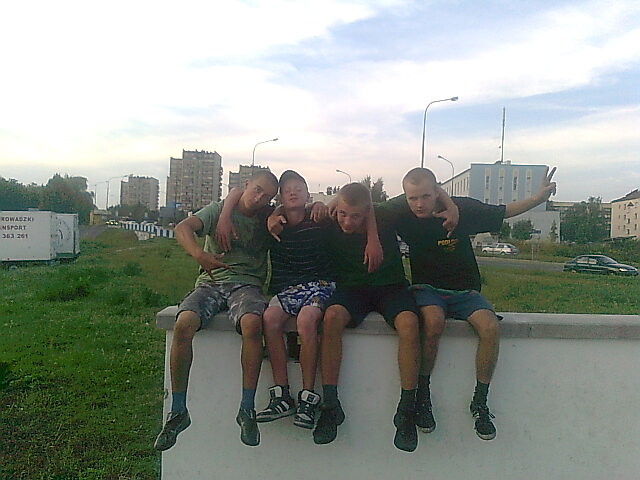HzW Crew