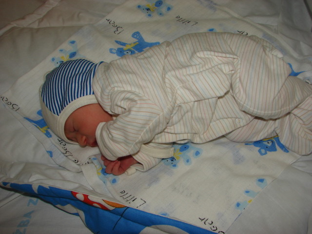 Laura 11.08.2010.r 