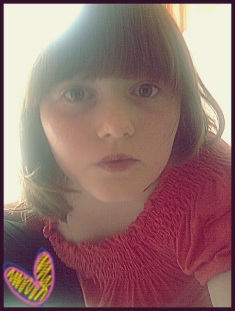 , < 3