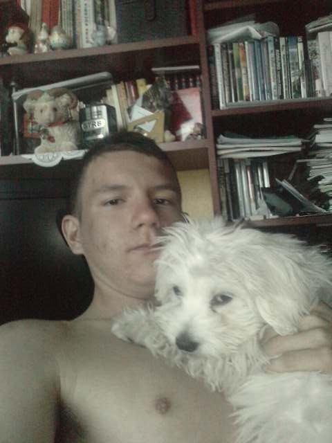 Bo ta fota jest dla niej ;p;****