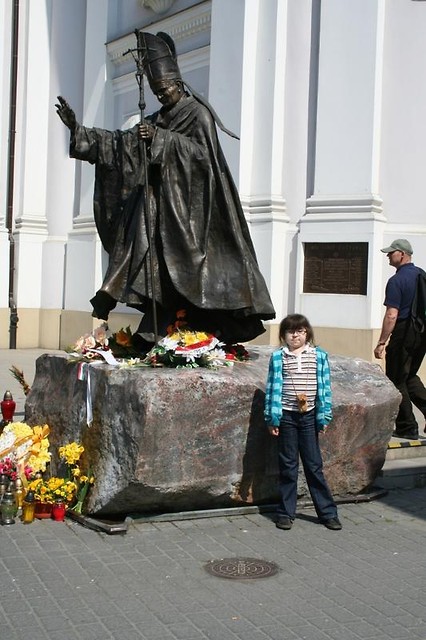 ;) ...Przed Pomnikiem ...;)