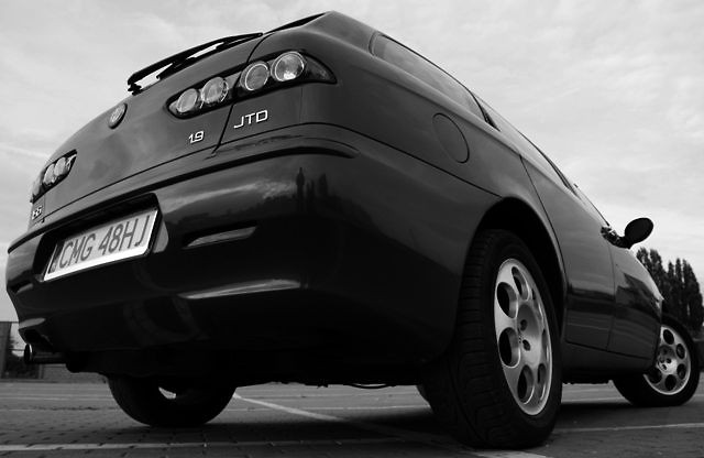 Alfa Romeo 156