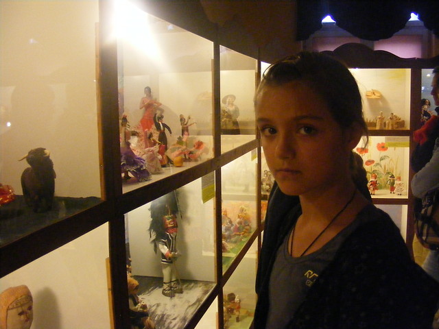 Muzeum . . 