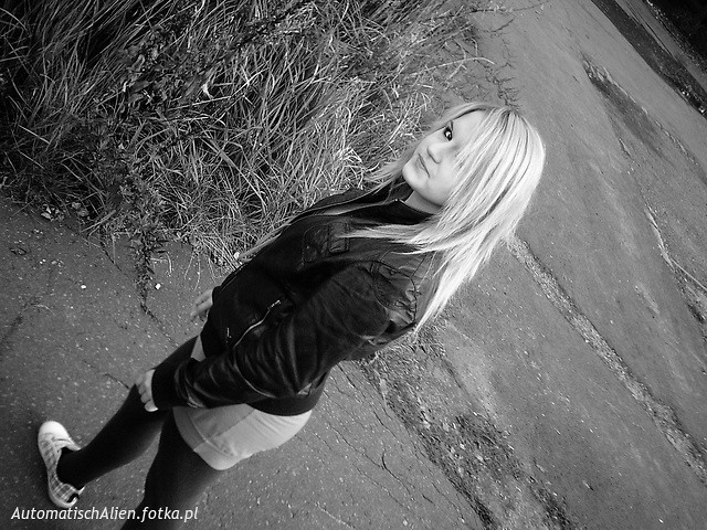 Baanaa ; **