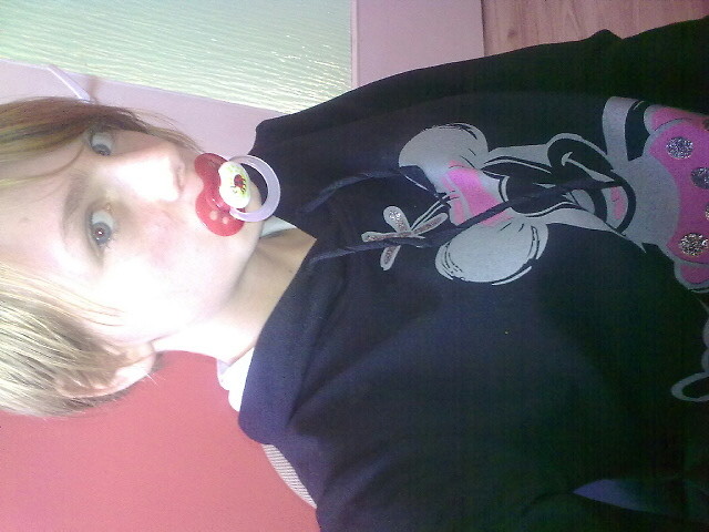 Hahh . . < 33