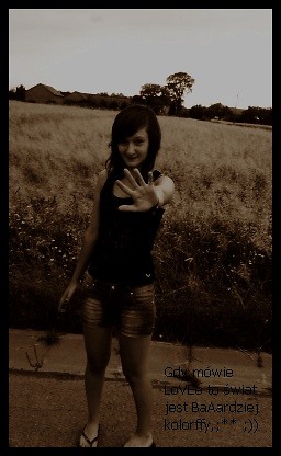 Wakaacjee.;**