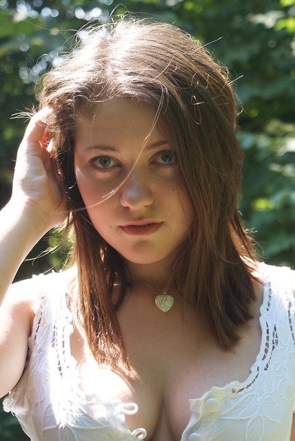86.Natural girl on sun
