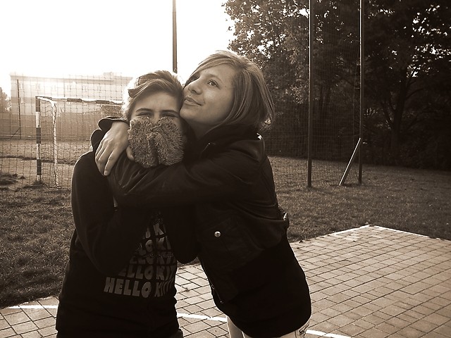 tak;* wyjebka
