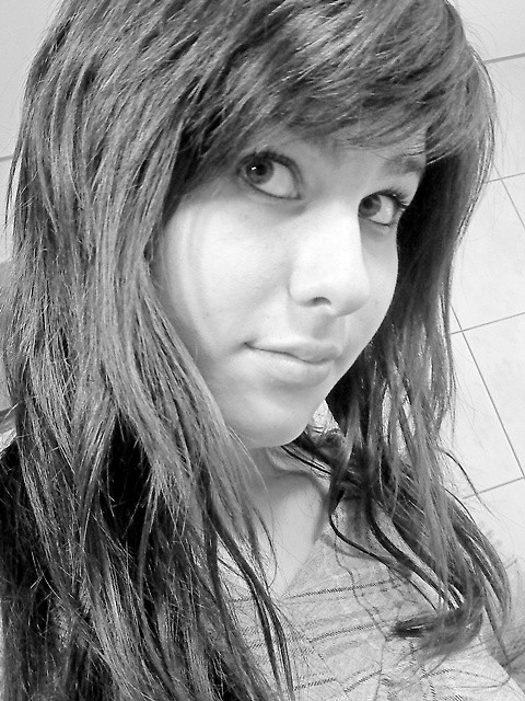 Moja ! ;***