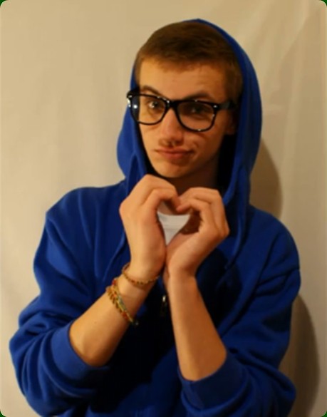 seeerducho. < 33