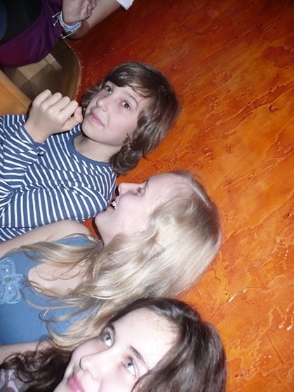 z musiem ;]