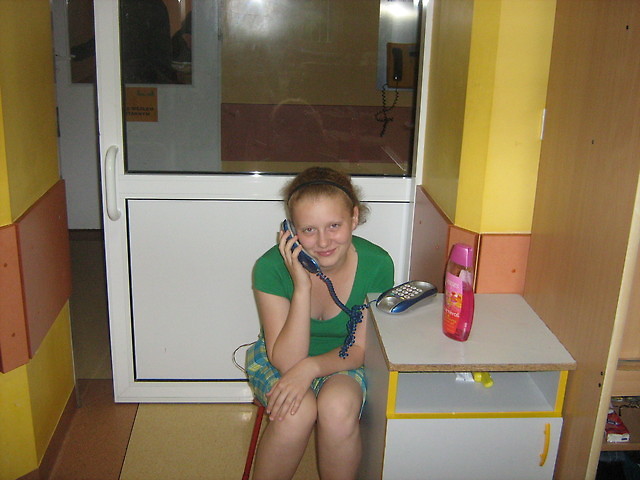1oo lat ;**