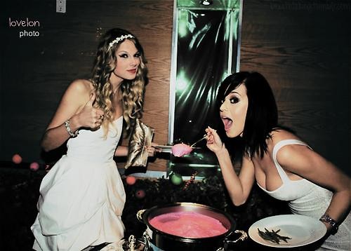 kat & tay