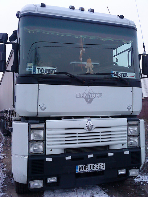 Renault  Magnum