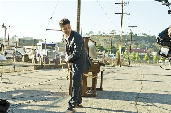 BRUNO MARS 