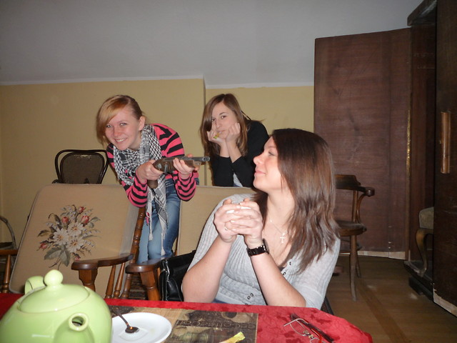 aaaaa. ; o 