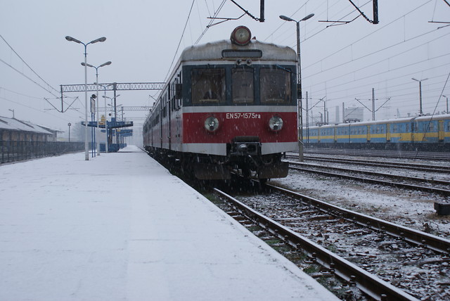 EN57-1575