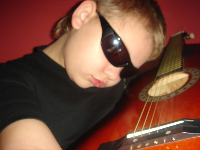 z gitarom