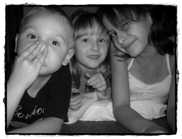Myy ;***