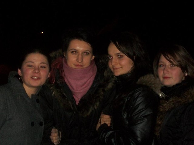 z Nimi;*