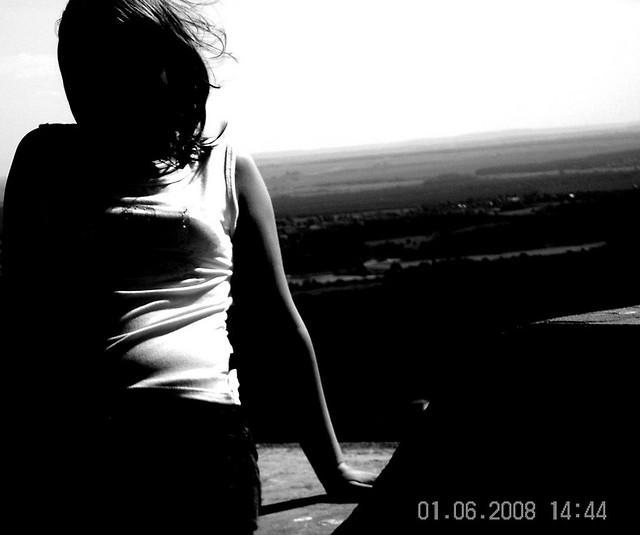 `. Za wiatrem pogn w dal .