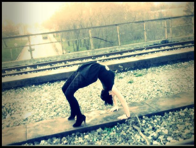 Edyt ; D . 
