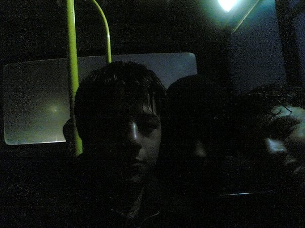 Brother in midibus...