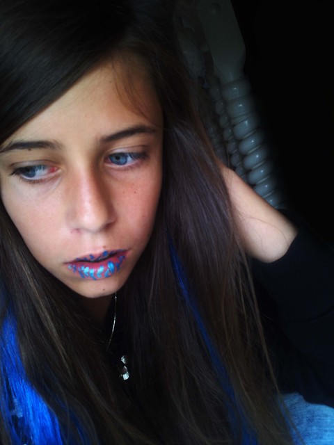 Rka przyrosa mi do gowy ;P