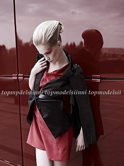 Kasia . < 33