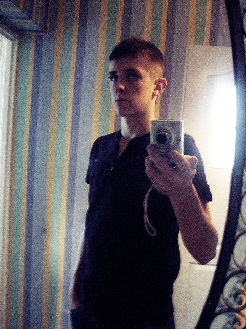 yhym.