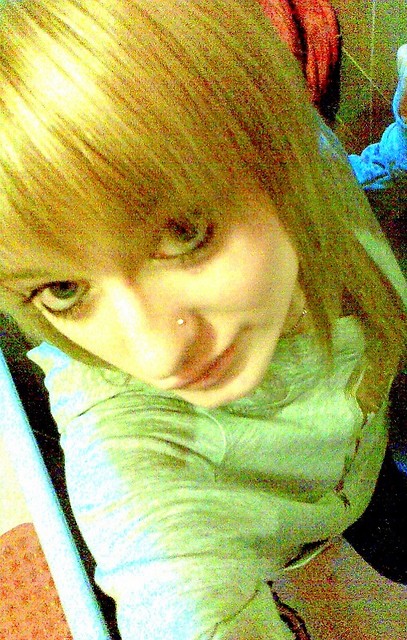 Uhu. ; D