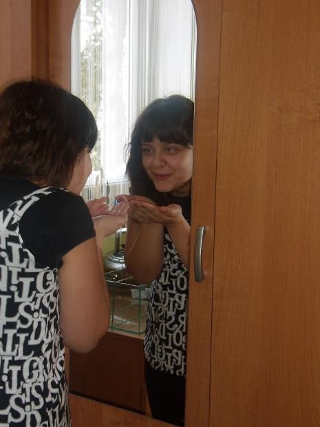 Elo ;*