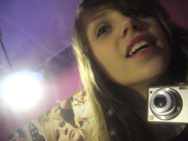 ` w moim pokojuu . < 33
