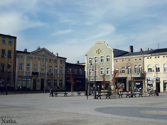 1073.