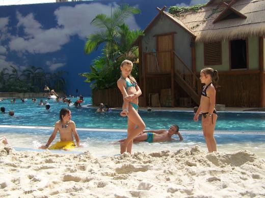 w tropical islan